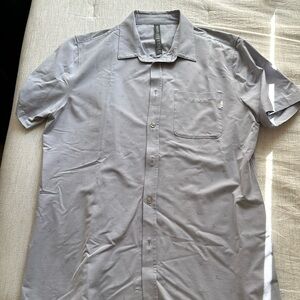 VUORI BUTTON UP POLO